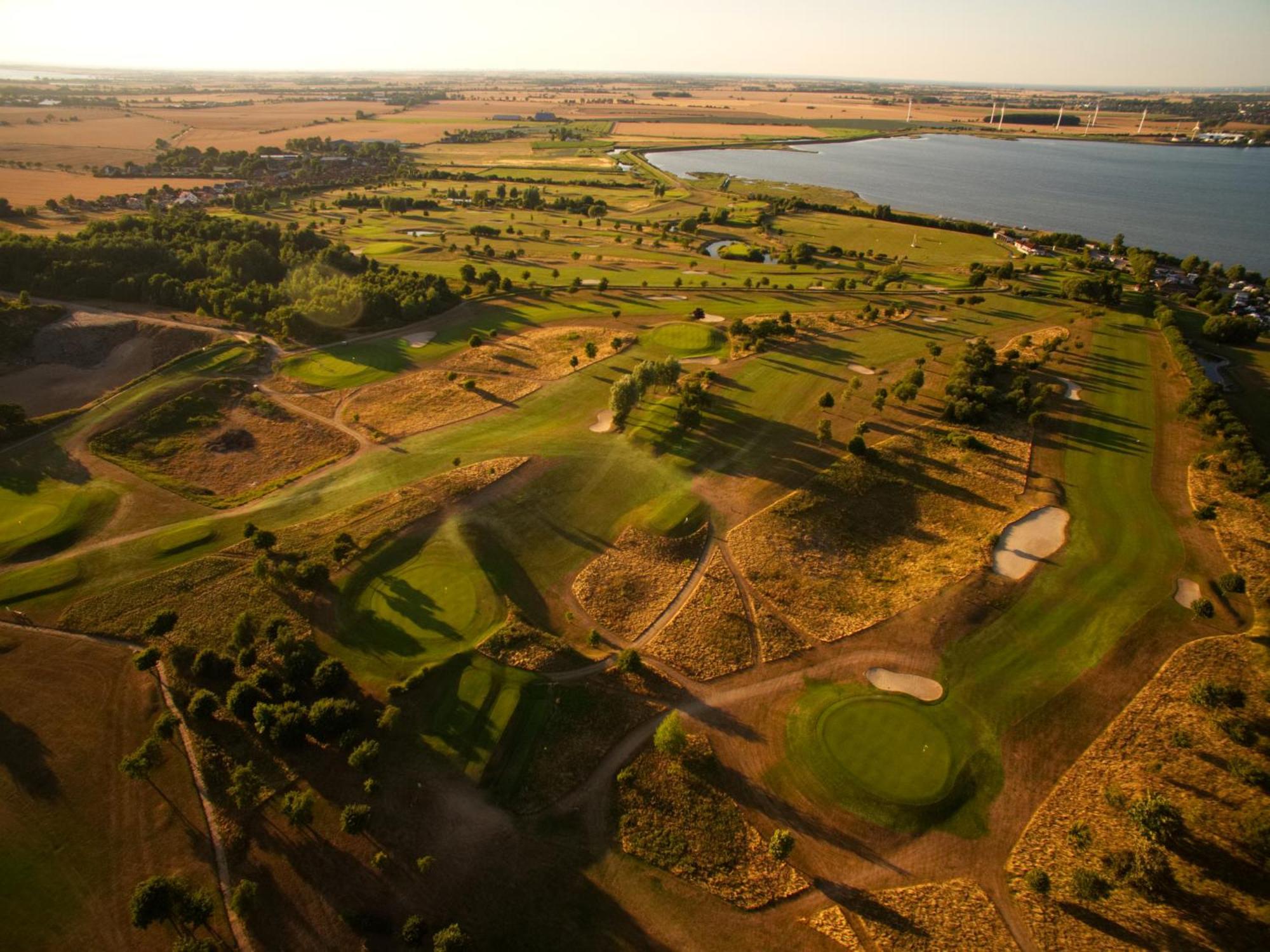 Golf 'N Wave Aktivresort Fehmarn Eksteriør bilde